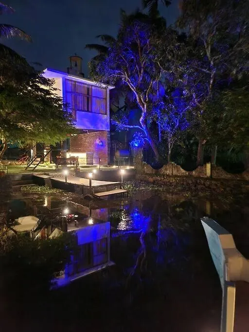 Aripalam Villa Karuvapadna